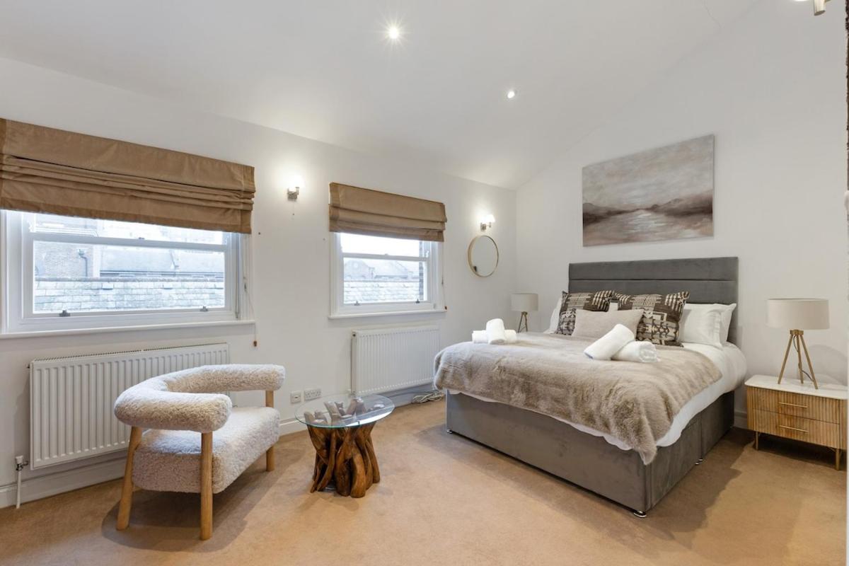 The Riverbank Hideaway Apartment
